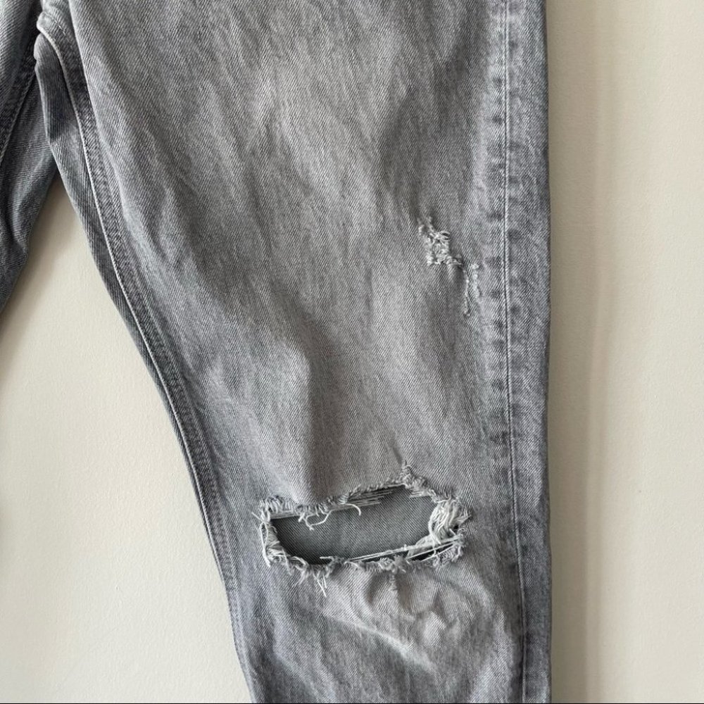 ❌SOLD❌ 𝅺Zara high rise slim straight grey jeans distressed women's size 8 - Picture 11 of 13